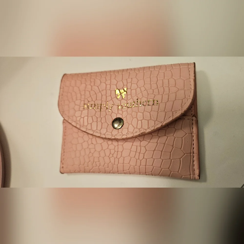 Simply‎ southern card wallet